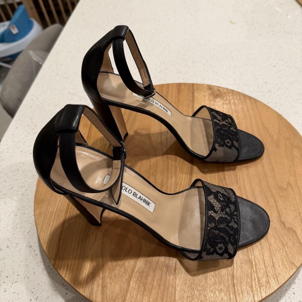 Manolo Blahnik Heels 8.5 Lace Floral Black Ankle Open Toe Office Work Luxury